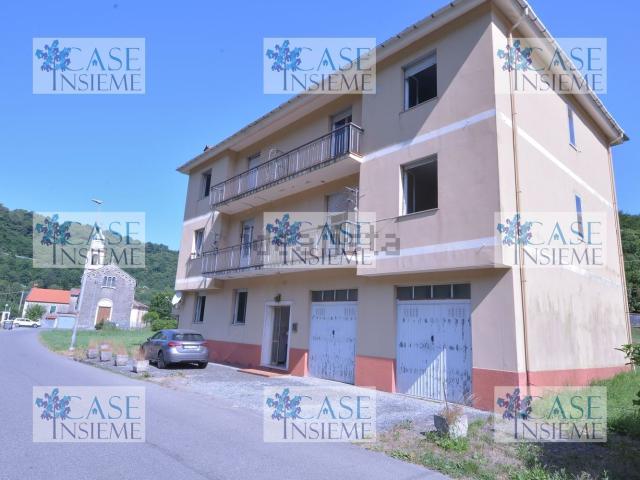 Casa in vendita a Masone, Liguria