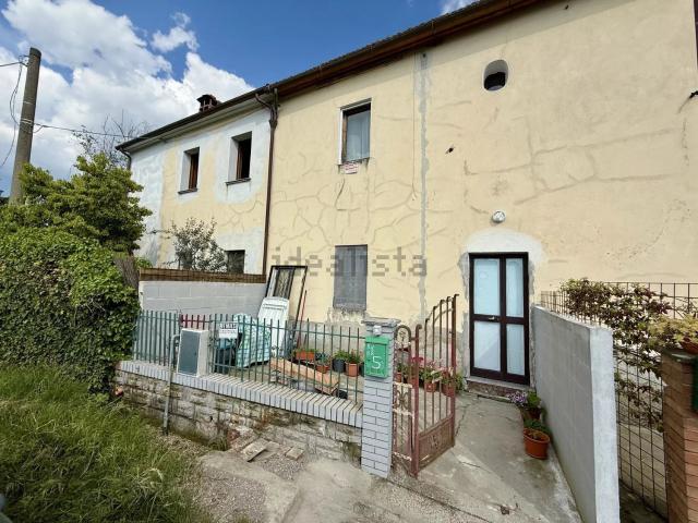Casa in vendita a Altopascio, Toscana