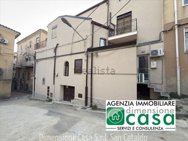 Casa in vendita a San Cataldo, Sicilia