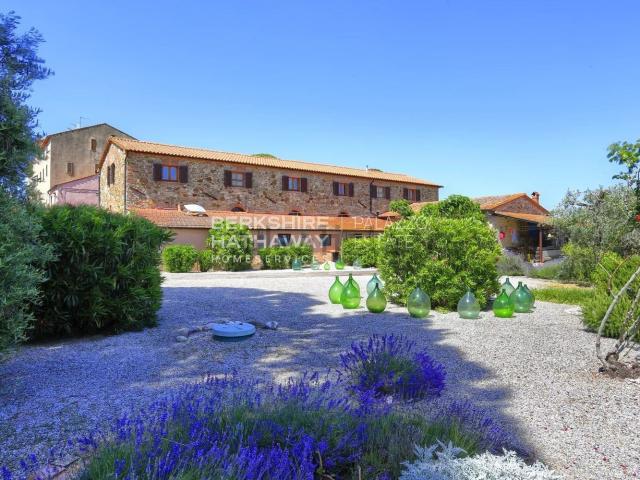Casa in vendita a Suvereto, Toscana