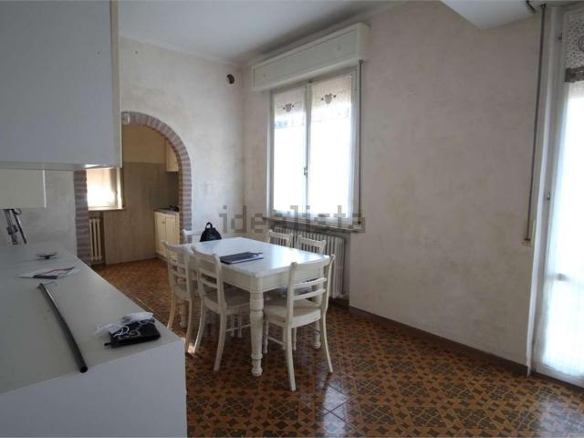Casa in vendita a Vallefoglia, Marche