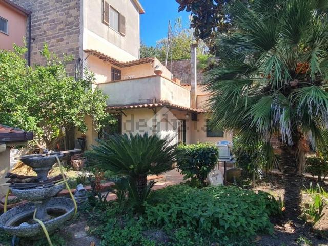 Casa in vendita a Centro Storico, Sant'agata De' Goti