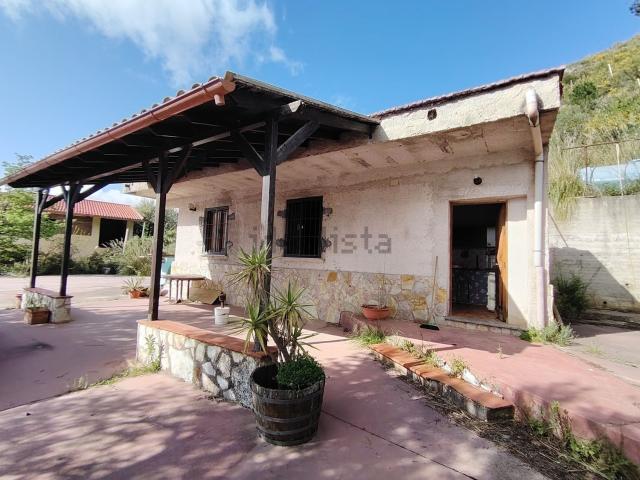 Casa in vendita a Montelepre, Sicilia