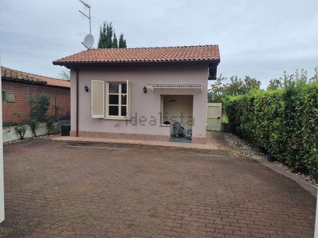 Casa in vendita a Sarzana, Liguria
