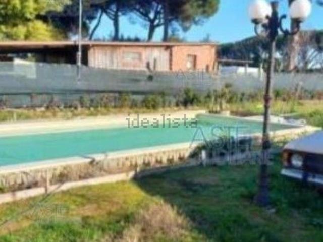 Casa in vendita a Collesalvetti, Toscana