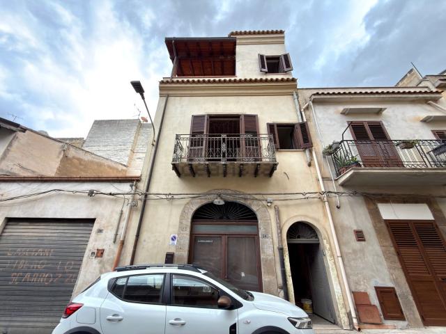 Casa in vendita a Partinico, Palermo