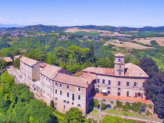 Casa in vendita a Piemonte, Asti
