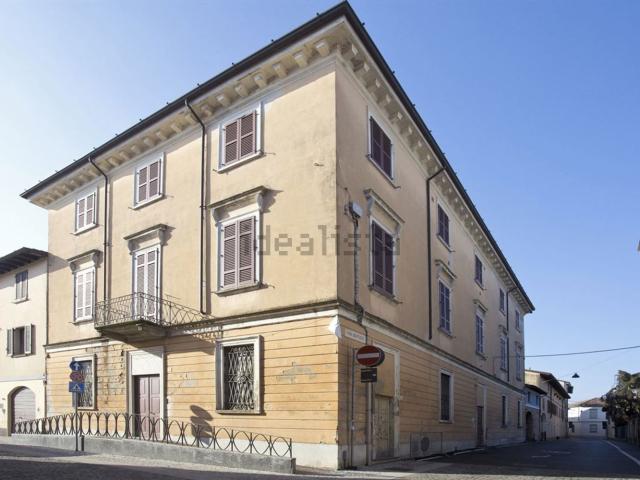 Casa in vendita a Soresina, Cremona