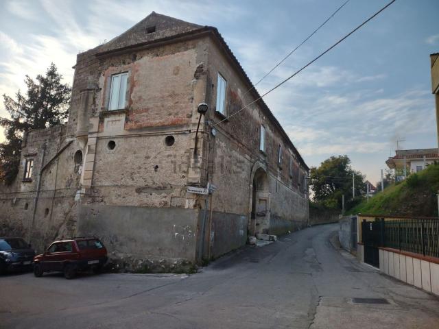 Casa in vendita a Petrarelle, Caserta