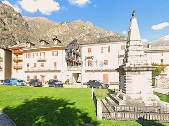 Casa in vendita a Issime, Aosta