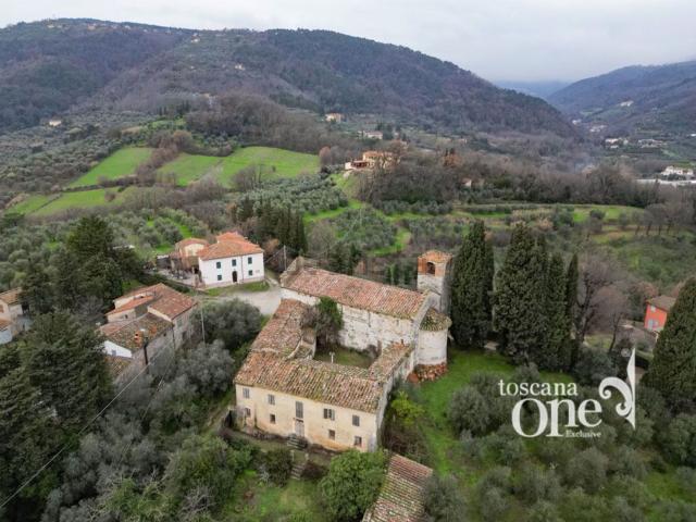 Casa in vendita a Pontelungo, Pistoia