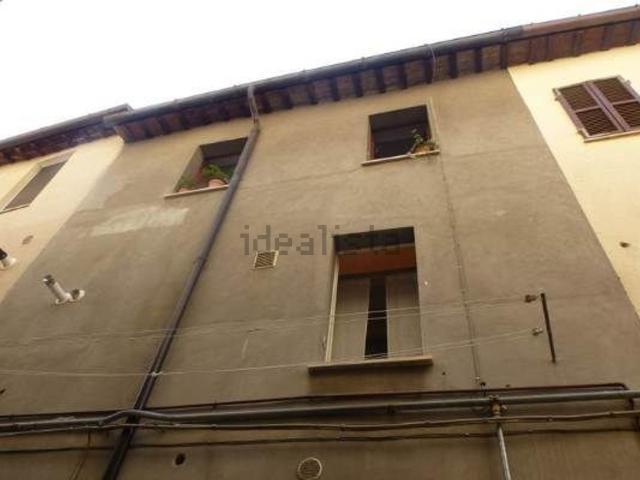 Casa in vendita a Castello al Monte, Marche