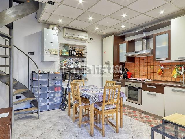 Casa in vendita a Comunità Montana del Piambello, Induno Olona