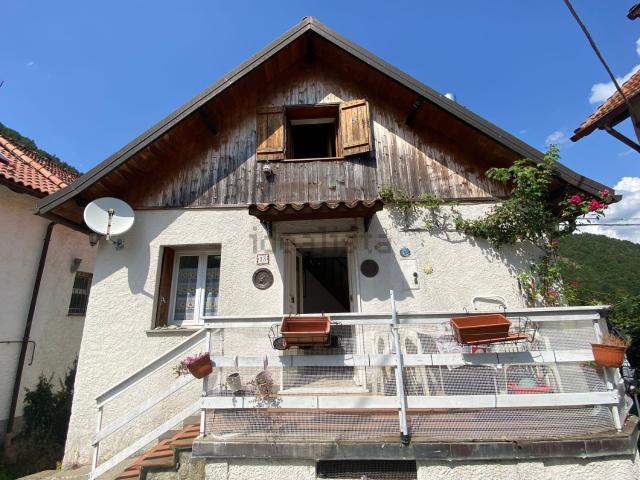Casa in vendita a Casà, Montoggio
