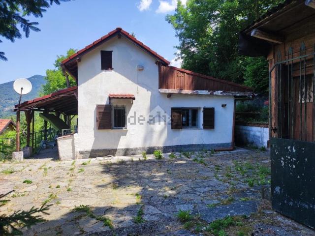 Casa in vendita a Casella, Liguria