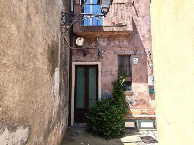 Casa in vendita a Santa Caterina, Acireale