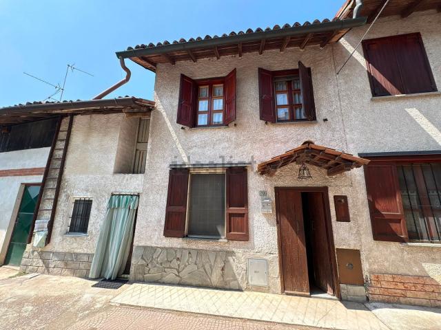 Casa in vendita a Magherno, Lombardia