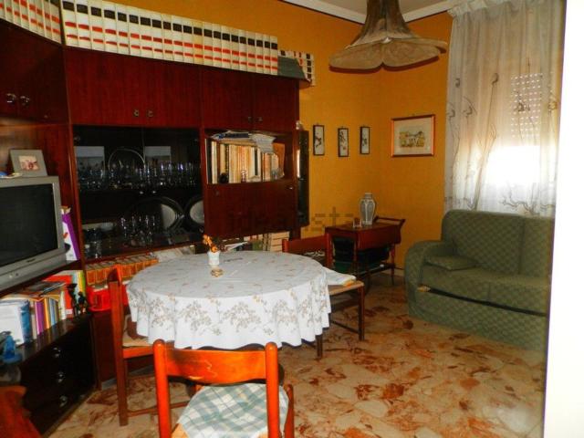 Casa in vendita a Lentini, Sicilia