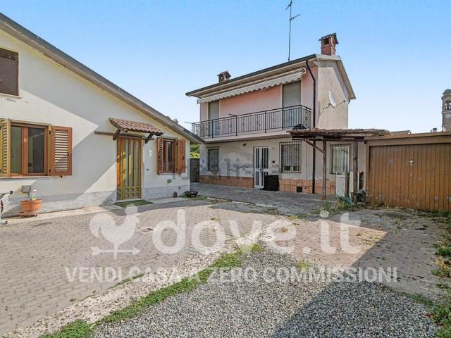 Casa in vendita a Gerenzago, Pavia