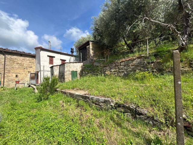 Casa in vendita a Il Pettirosso, Pistoia