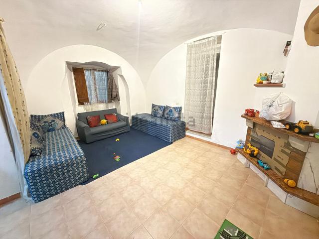 Casa in vendita a Mercato San Severino, Campania