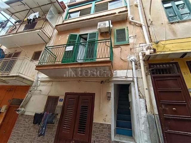 Casa in vendita a Aquino, Monreale