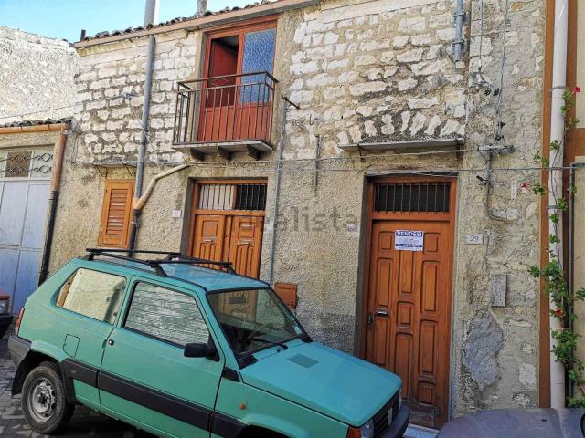 Casa in vendita a Chiusa Sclafani, Sicilia