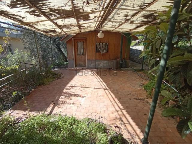 Casa in vendita a Oliveto, Imperia