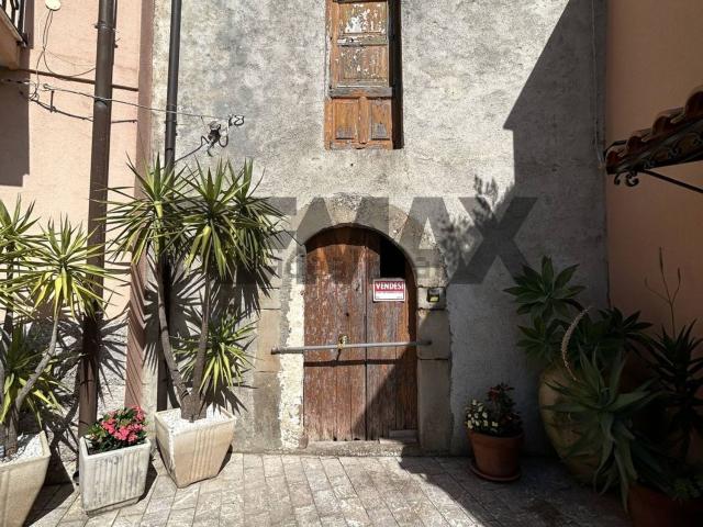 Casa in vendita a Forza D'agrò, Sicilia