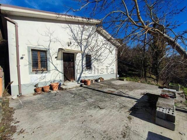 Casa in vendita a Gallitello, Potenza