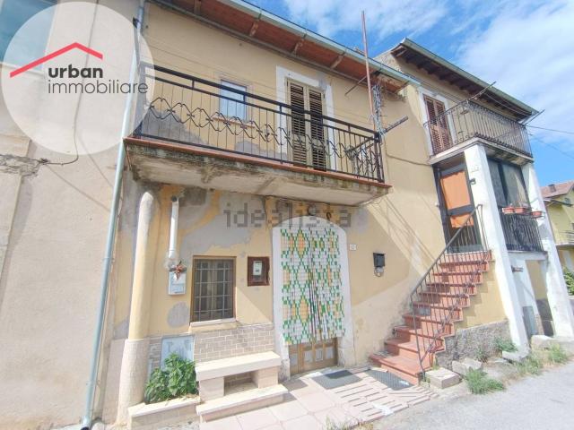 Casa in vendita a Tornimparte, Abruzzo