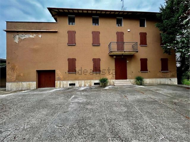 Casa in vendita a Unione di comuni Terre di Castelli, Vignola