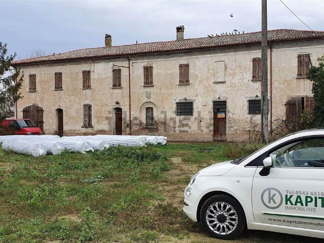 Casa in vendita a Unione di Comuni della Romagna Forlivese, Quattro
