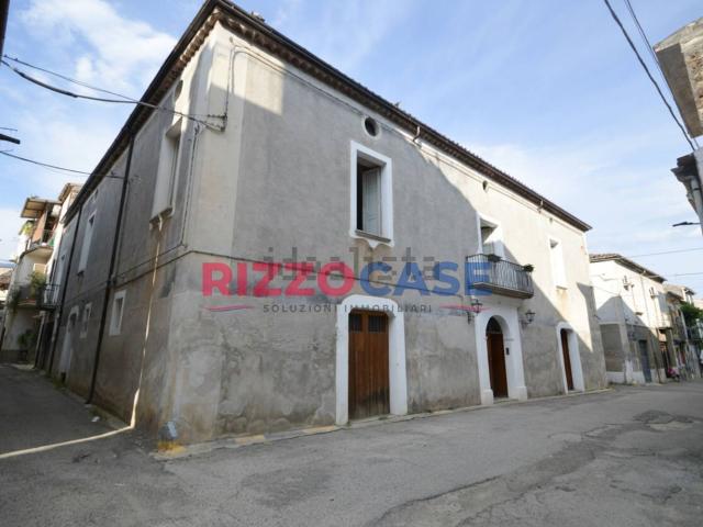 Casa in vendita a Calabria, Cosenza