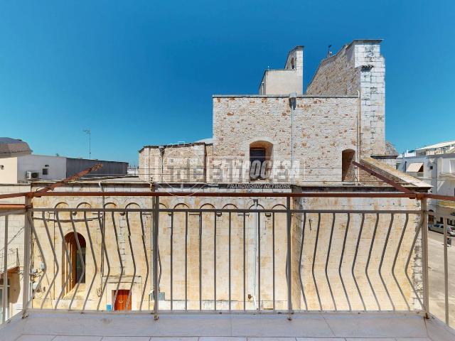 Casa in vendita a Polignano a Mare, Bari