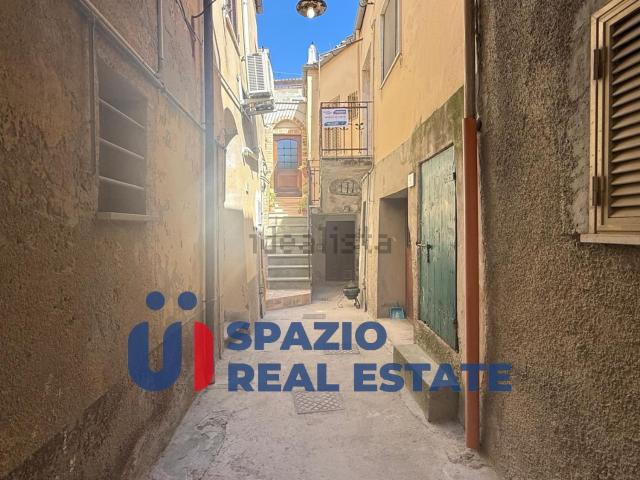 Casa in vendita a Mutignano, Pineto