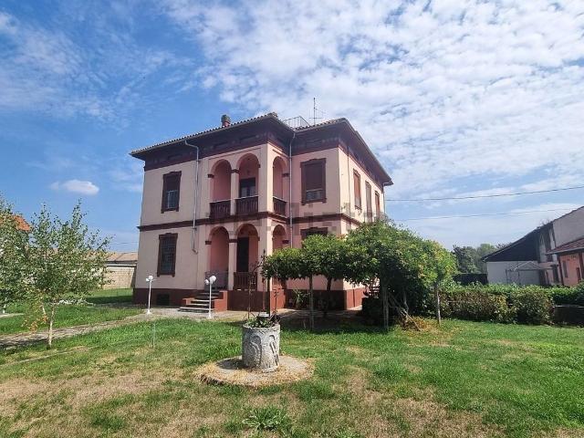 Casa in vendita a Arborio, Vercelli