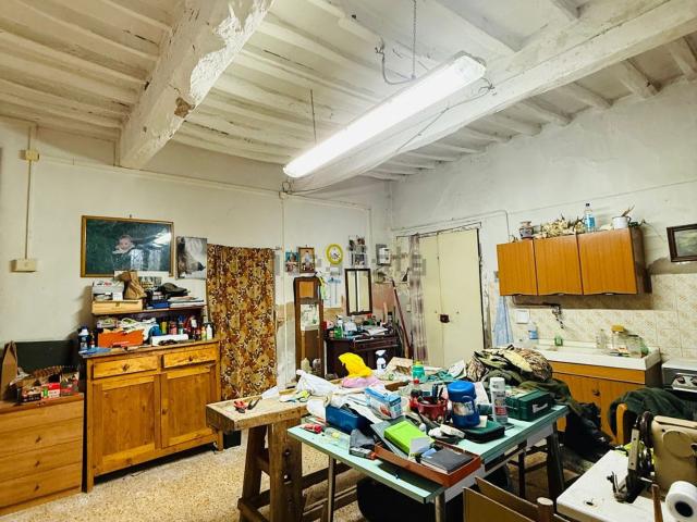 Casa in vendita a Legoli, Toscana