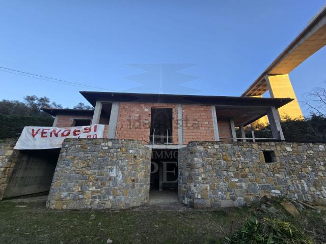 Casa in vendita a Bordighera, Liguria