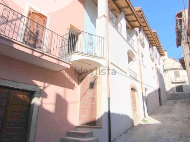 Casa in vendita a Tornimparte, Abruzzo