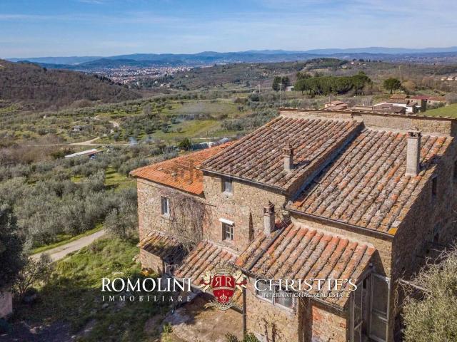 Casa in vendita a Badia a Pomaio, Palazzo Del Pero
