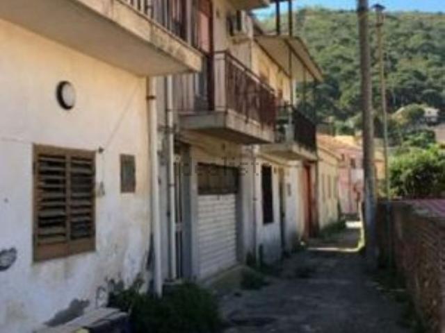 Casa in vendita a Marotta, Messina