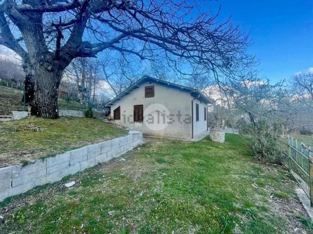 Casa in vendita a Stroncone, Umbria