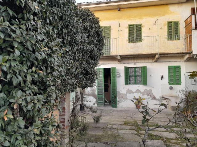 Casa in vendita a Piemonte, Novara