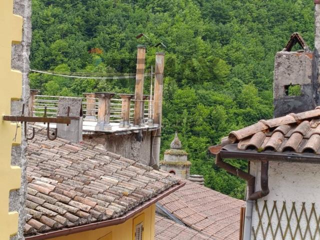 Casa in vendita a Varco Sabino, Lazio