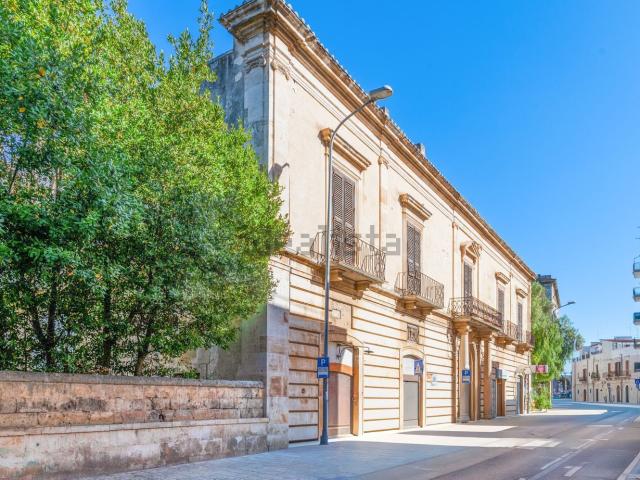 Casa in vendita a Puglia, Bari