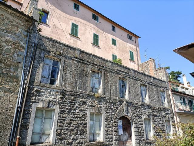 Casa in vendita a Scansano, Grosseto
