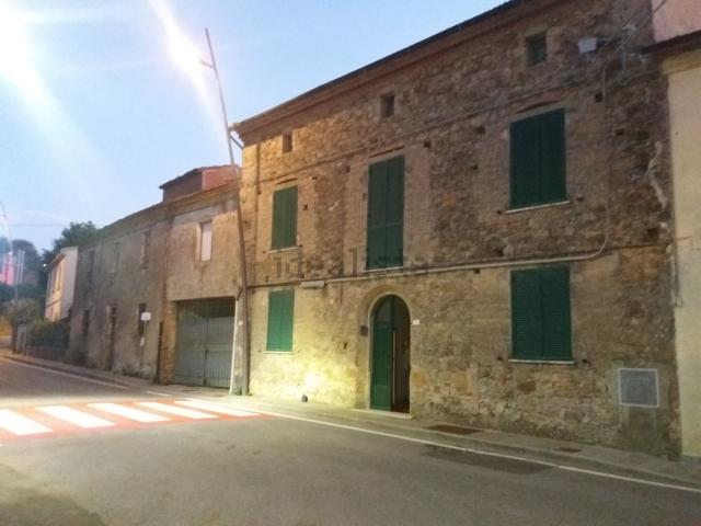 Casa in vendita a Peccioli, Toscana