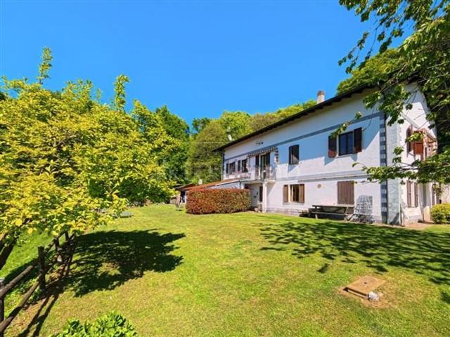 Casa in vendita a Comunità Montana del Piambello, Marchirolo