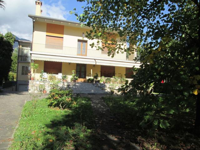 Casa in vendita a Paderno Del Grappa, Veneto
